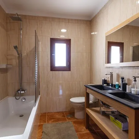 With Garden, Pool And Views, Remote-working *
